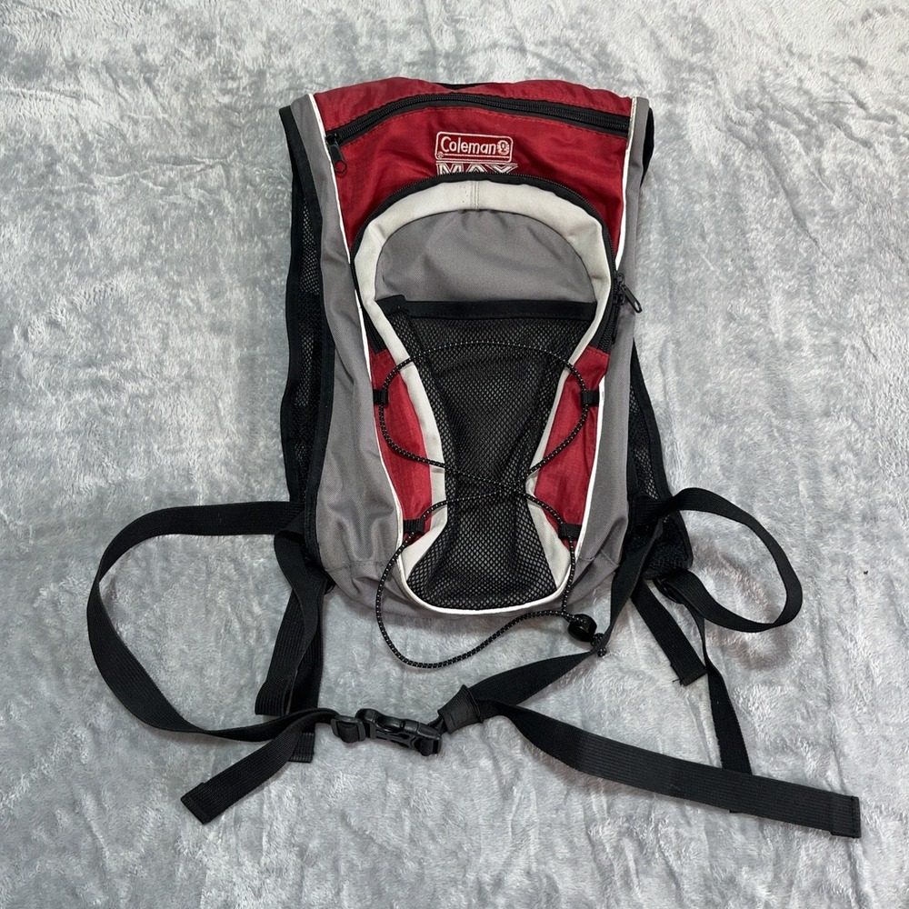 Coleman Nylon Daypack Backpack Red Small Light Adjustable Straps Hiking - Picture 2 of 9
